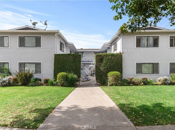 117 S Ivy Avenue, Monrovia, CA 91016