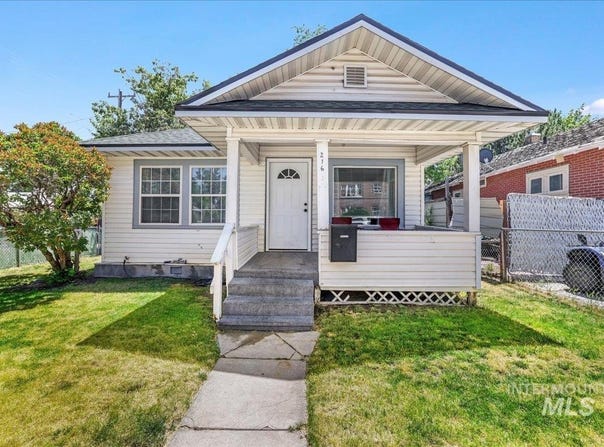 216 N Eden, Twin Falls, ID 83301-0000