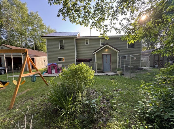 20 Moosehorn Road, Abbot, ME 04406