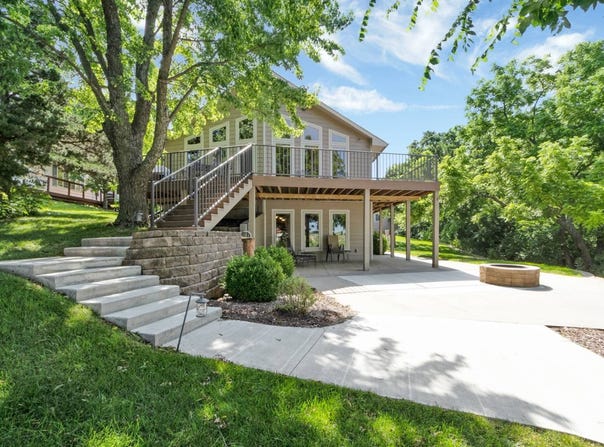 100 Limestone Bluff, Council Grove, KS 66846