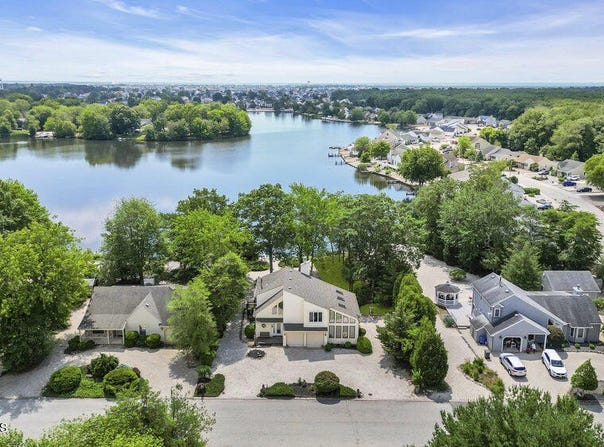 35 Tahoe Lane, Stafford, NJ 08050