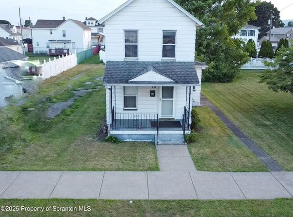 79 E 1ST Street, Wyoming, PA 18644