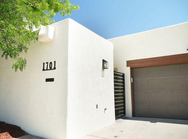 1701 Miracerros Place NE, Albuquerque, NM 87106