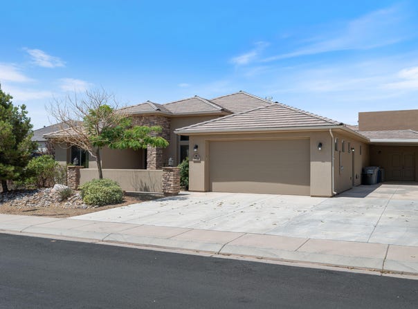 2674 3600 W, Hurricane, UT 84737