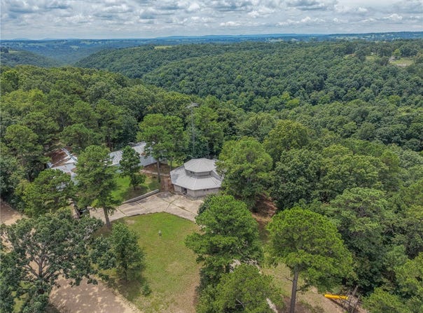 10207 Rainbow Ridge Road, Omaha, AR 72662
