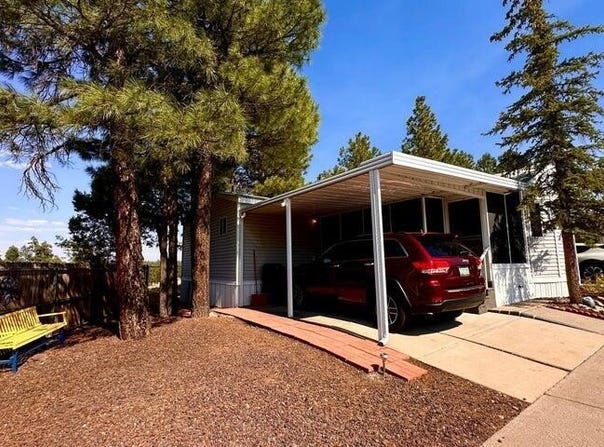 270 N Clark Road, Show Low, AZ 85901