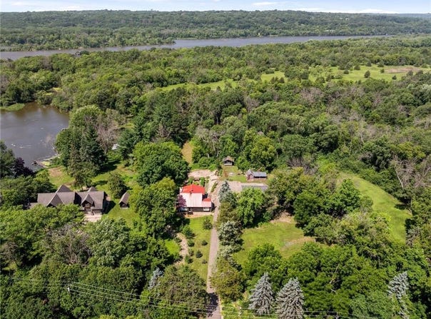 9050 Grey Cloud Island Drive S, Grey Cloud Island Twp, MN 55071