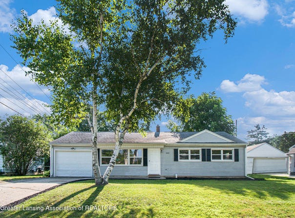 2522 Westbury Road, Lansing, MI 48906