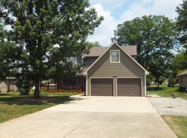 338 Patriots Landing, Coatesville, IN 46121