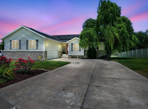 439 MEADOW LN, Providence, UT 84332