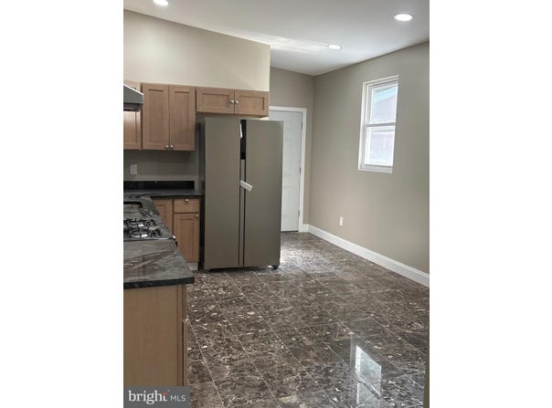 109 WALNUT AVENUE, TRENTON, NJ 08609