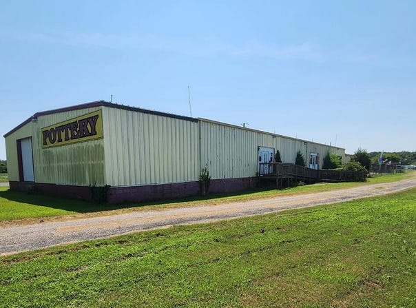 27085 LANKFORD HWY, CAPE CHARLES, VA 23310