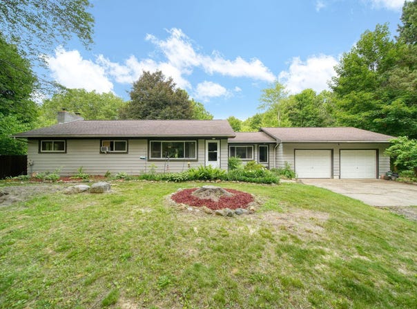 16867 Waterloo Road, Chelsea, MI 48118