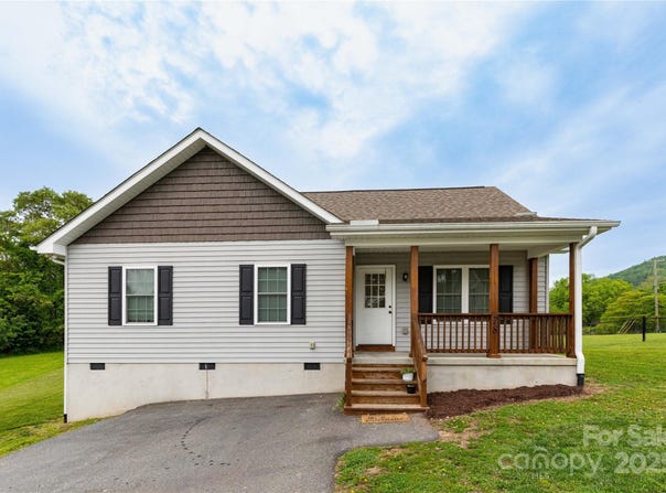 28 Trillium Meadows Lane unit: 5, Hendersonville, NC 28792