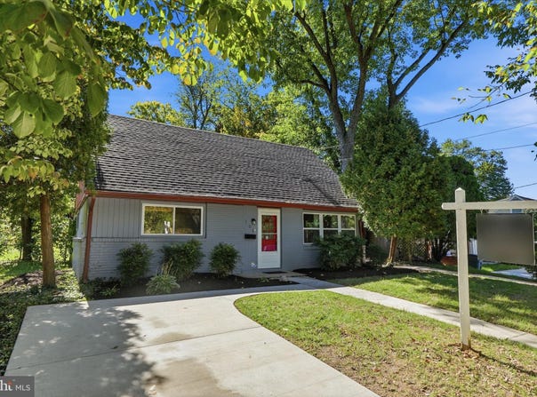 702 DRYDEN Street, SILVER SPRING, MD 20901