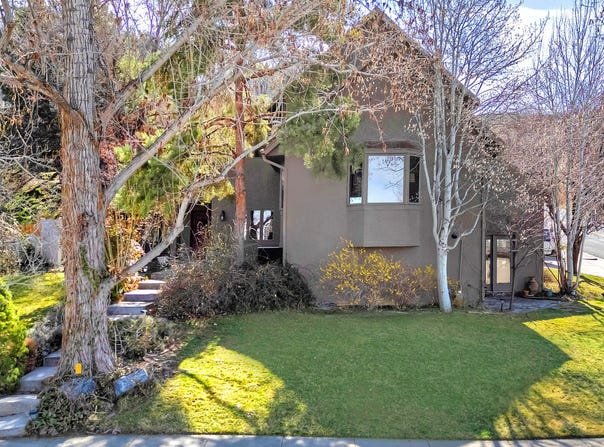 178 N VALLEY VIEW, North Salt Lake, UT 84054
