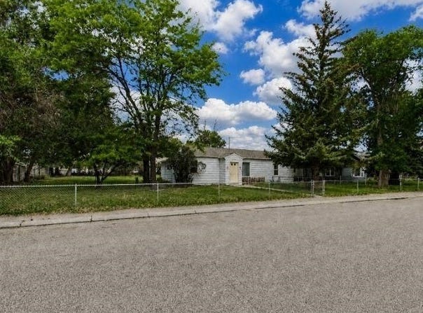 1525 19th St, Cody, WY 82414