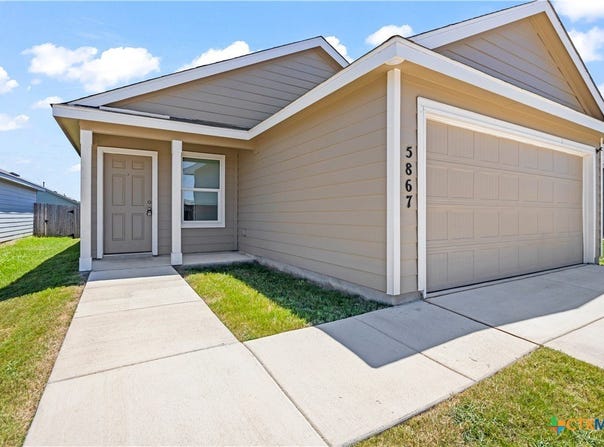 5867 Coahulia Ridge, Seguin, TX 78155