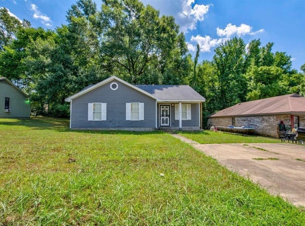 3872 WINDERMERE Dr, Memphis, TN 38128