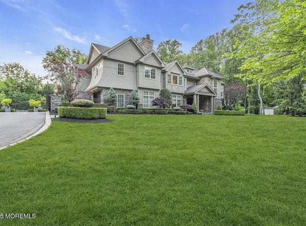 23 Pilgrim Way, Colts Neck, NJ 07722