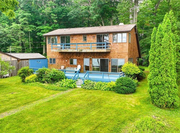 5339 Woodland Avenue, Newfane, NY 14028