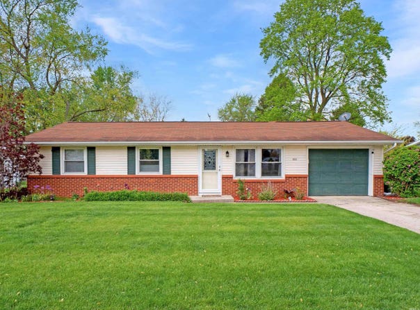 8219 Santa Fe Trail, Fort Wayne, IN 46815-6635