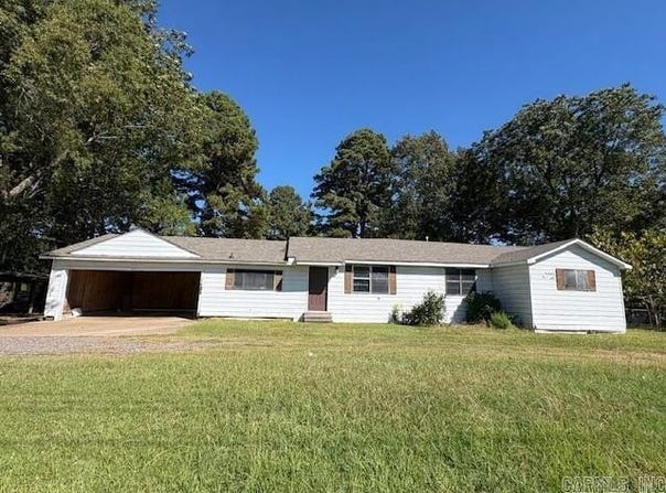 1502 Shover Road, Hope, AR 71801