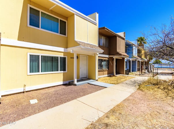 5848 S Del Moral Boulevard, Tucson, AZ 85706
