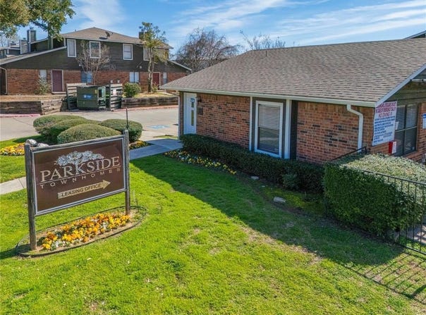 1122 Millview Drive, Arlington, TX 76012