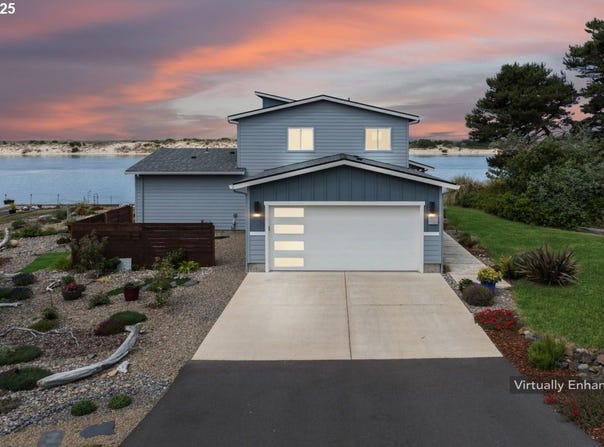 3335 RHODODENDRON DR, Florence, OR 97439
