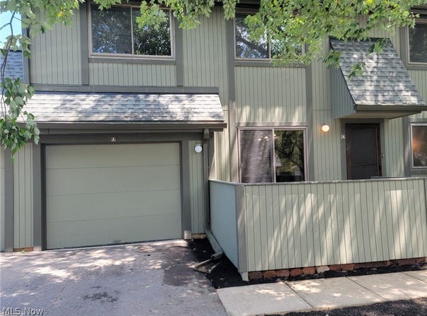 35101 S Turtle Trail, Willoughby, OH 44094