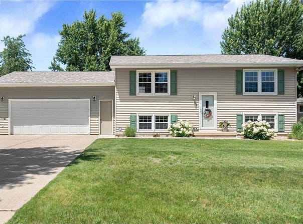 1602 19th Avenue SW, Austin, MN 55912