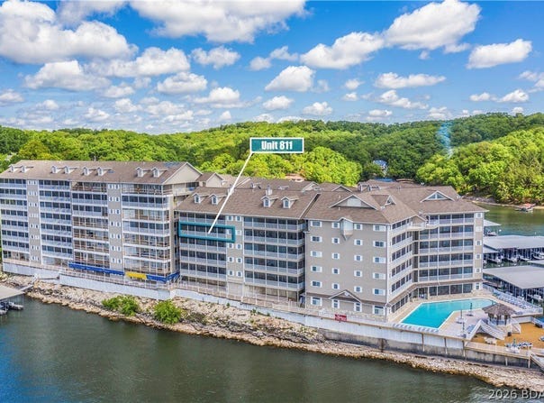 68 Lighthouse Road, Lake Ozark, MO 65049