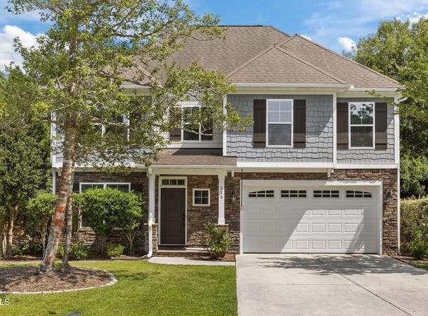 313 W Goldeneye Lane, Sneads Ferry, NC 28460