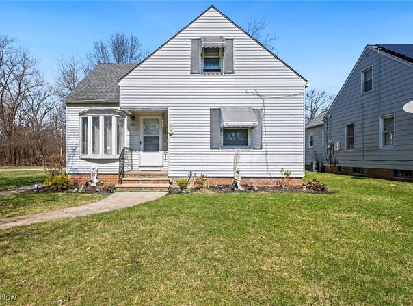 345 Grand Boulevard, Bedford, OH 44146