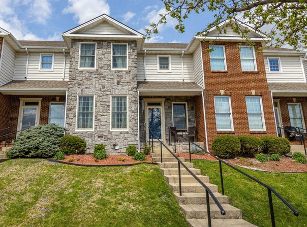 747 West Arrowhead Trail, Mt Sterling, KY 40353