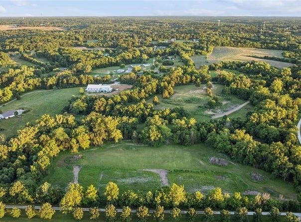 22259 Lix Road, Warrenton, MO 63383