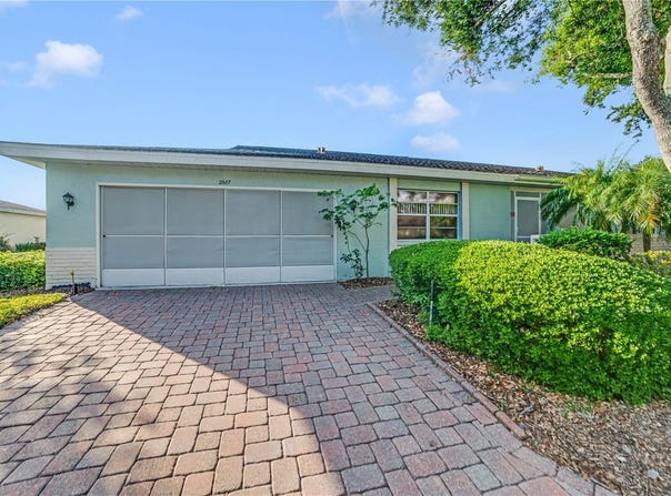 2607 LANCASTER DRIVE, SUN CITY CENTER, FL 33573