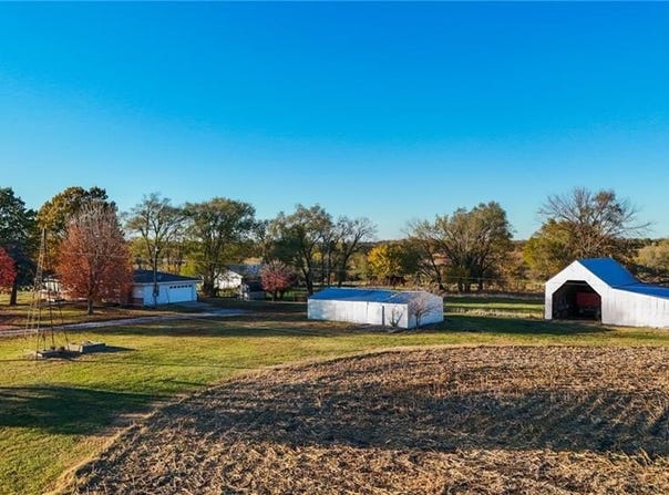 2334 N 100 Road, Wellsville, KS 66092