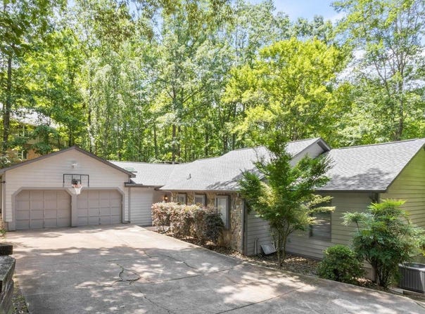 18 HOPPIN JOHN Lane, Taylors, SC 29687