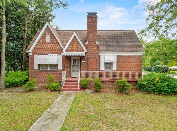 1419 State Street, Cayce, SC 29033