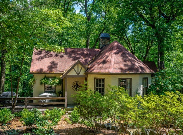 2 Mother Goose Village, Lookout Mountain, GA 30750