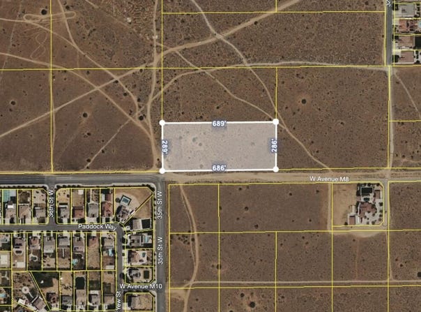 3400 W Avenue M8, Lancaster, CA 93536