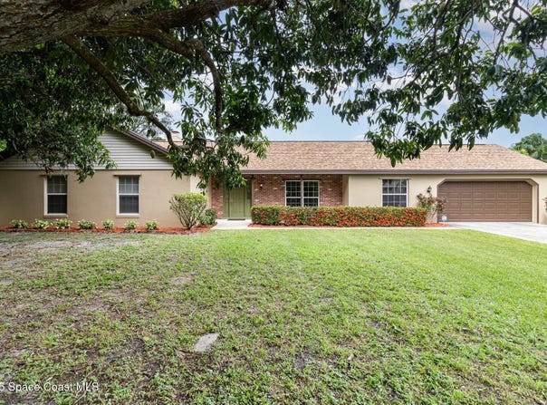 4245 Hillview Circle, Merritt Island, FL 32952