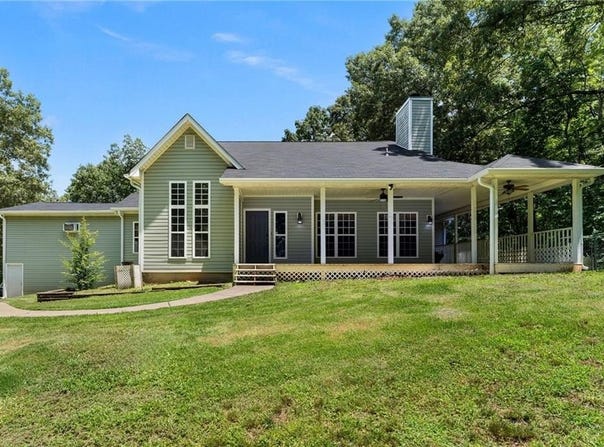 1294 Abrams Road SE, Silver Creek, GA 30173