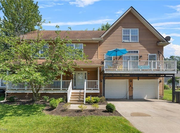 35940 Matoma Boulevard, Eastlake, OH 44095