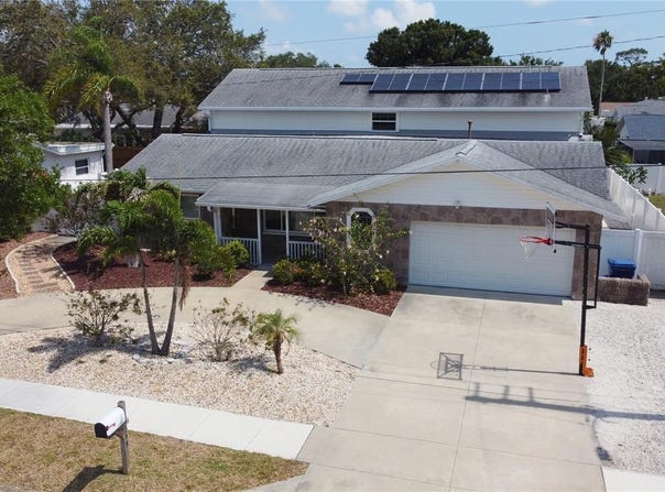 12290 90TH AVENUE, SEMINOLE, FL 33772