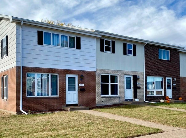 2714 Thomas Drive, Eau Claire, WI 54701