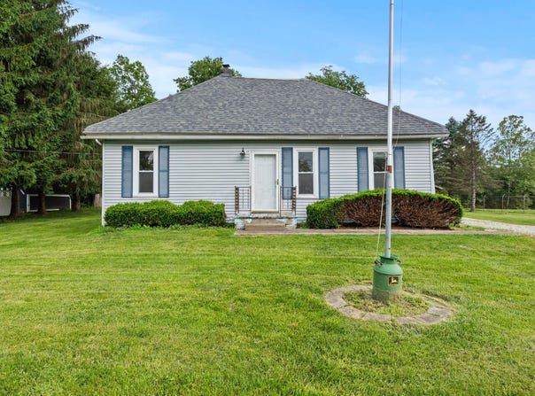 1716 Homer Road NW, Utica, OH 43080