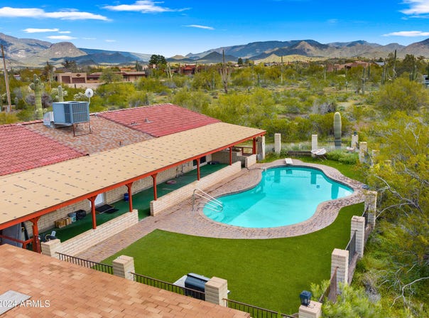 5801 E SAGUARO Road, Cave Creek, AZ 85331